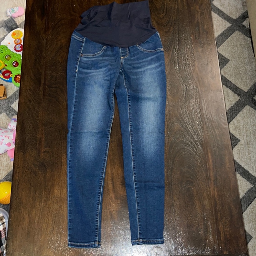A•glow maternity jeggings, size 2